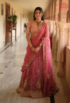 Taan Dilkaur Si Lehenga Set
